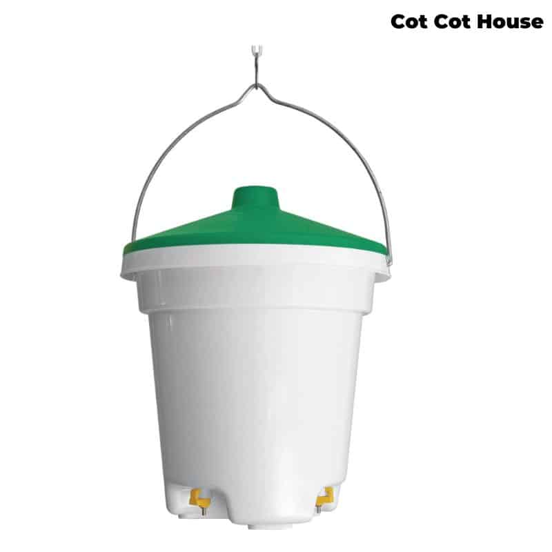 Abreuvoir tétines à suspendre 12 litres