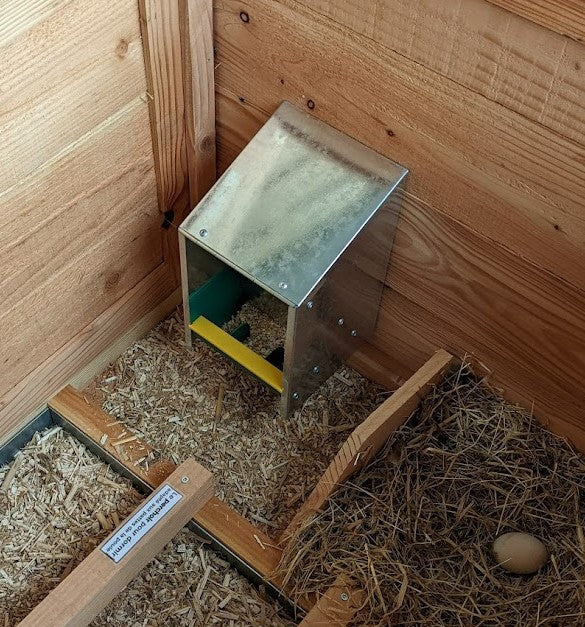 Mangeoire à trémie galva 2,5 kg