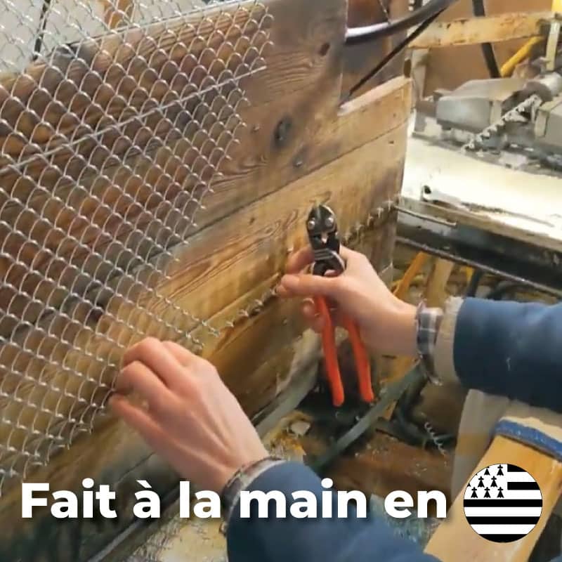 Cage à pâturer - mue à poussins ronde fabriquée en Bretagne