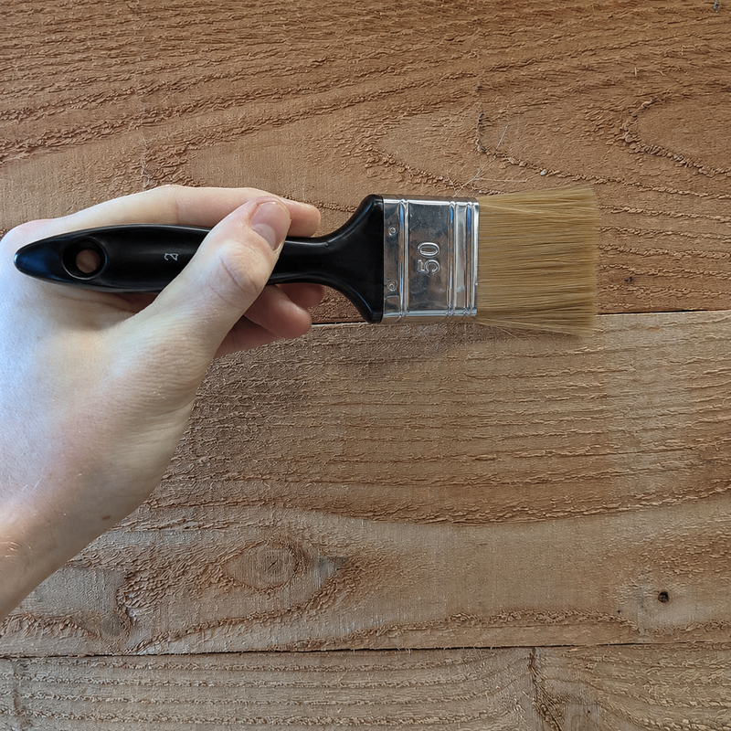 Pinceau en bois pour huile de lin