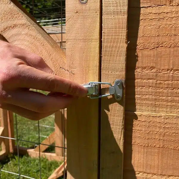 Volière pour poulailler